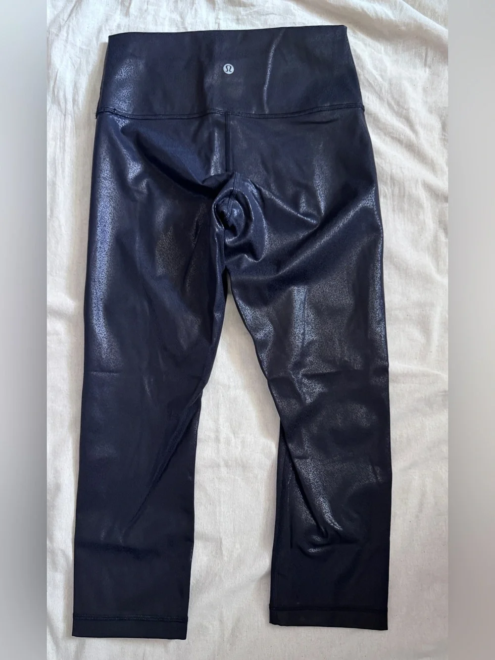 NWOT-lululemon high-rise leggings featuring a metallic black foil finish-6